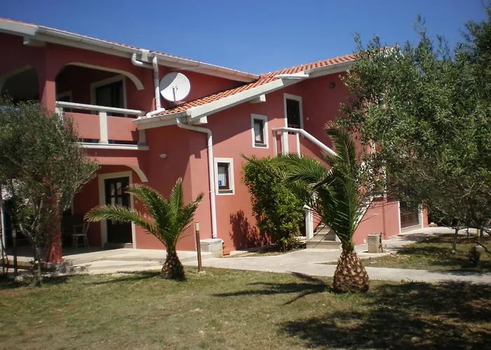 Apartment 16768a