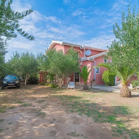16768a Apartman